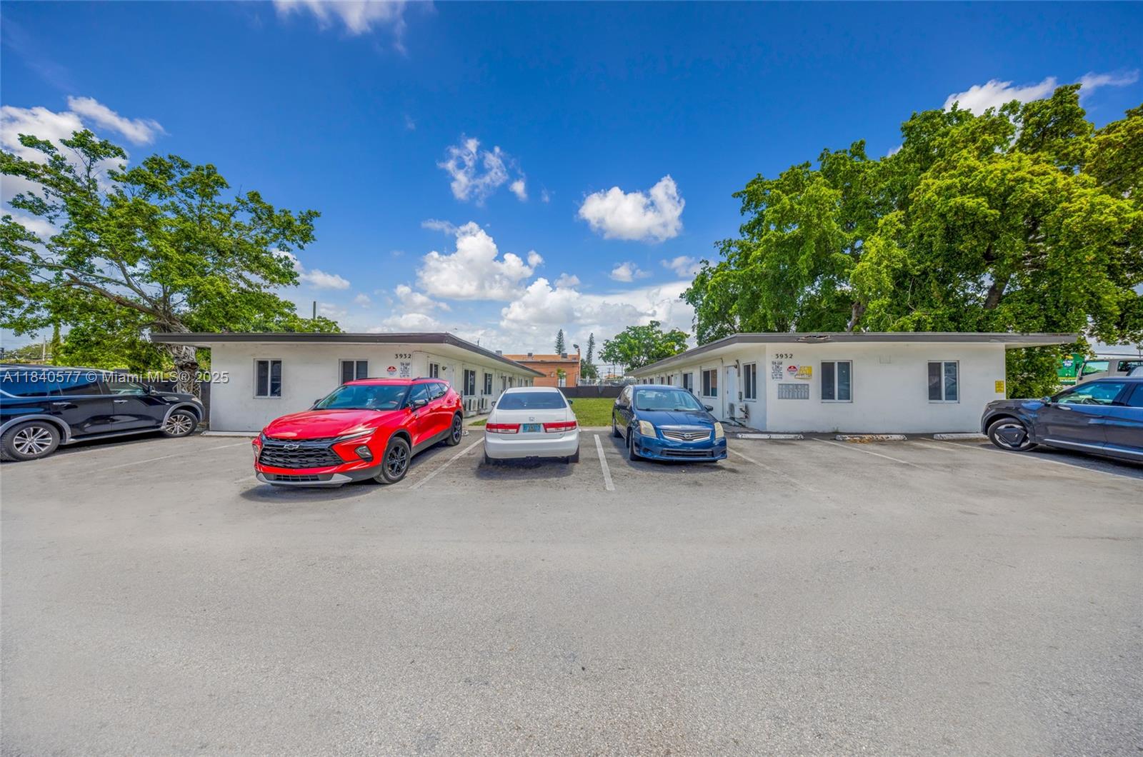 See details / sq. ft. $ 2025-07-15 0 Photo