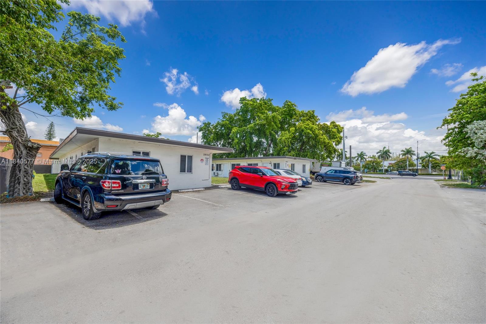 See details / sq. ft. $ 2025-07-15 0 Photo