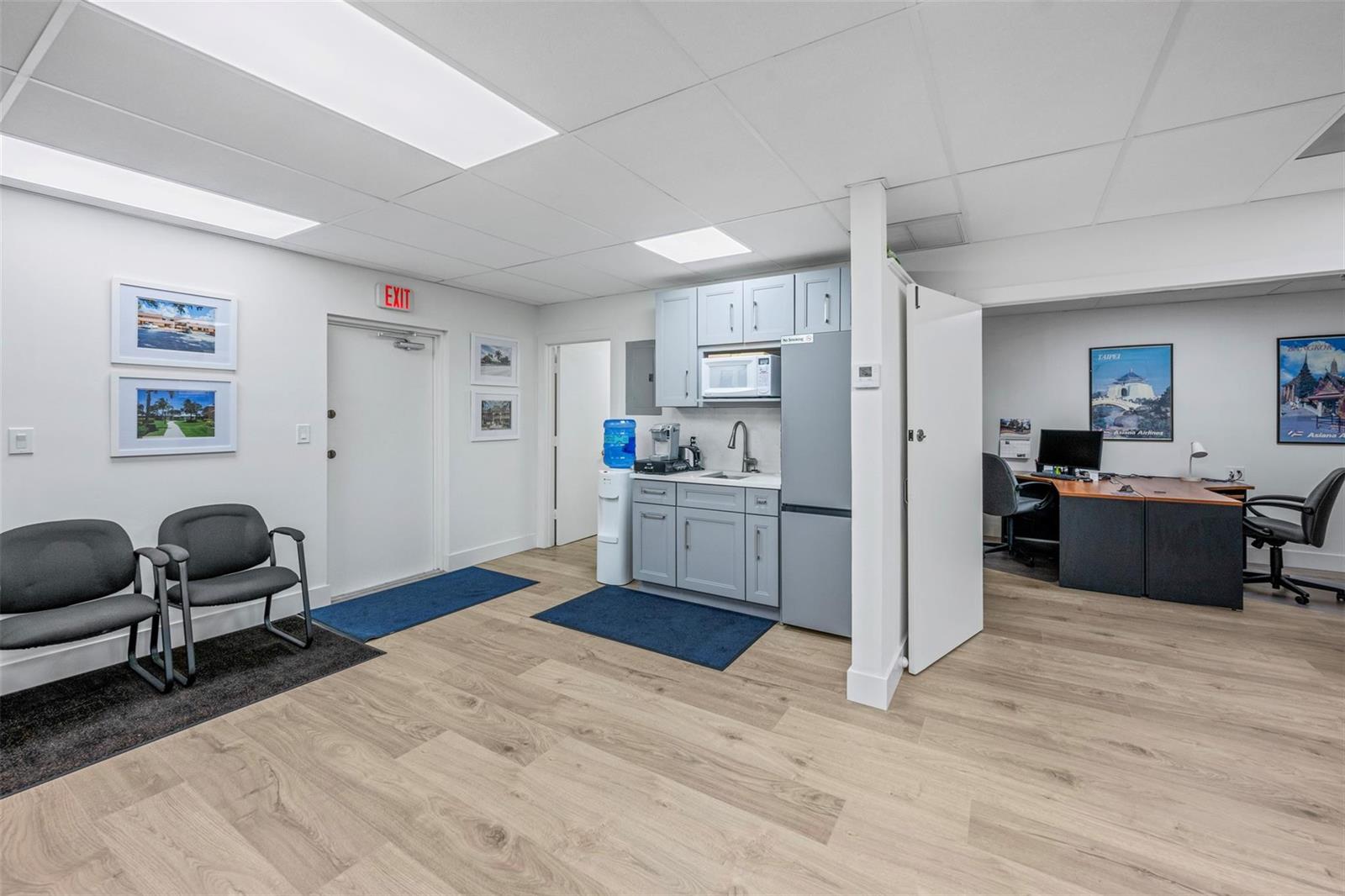 See details 205 / 0 sq. ft. $ 2025-10-24 0 Photo