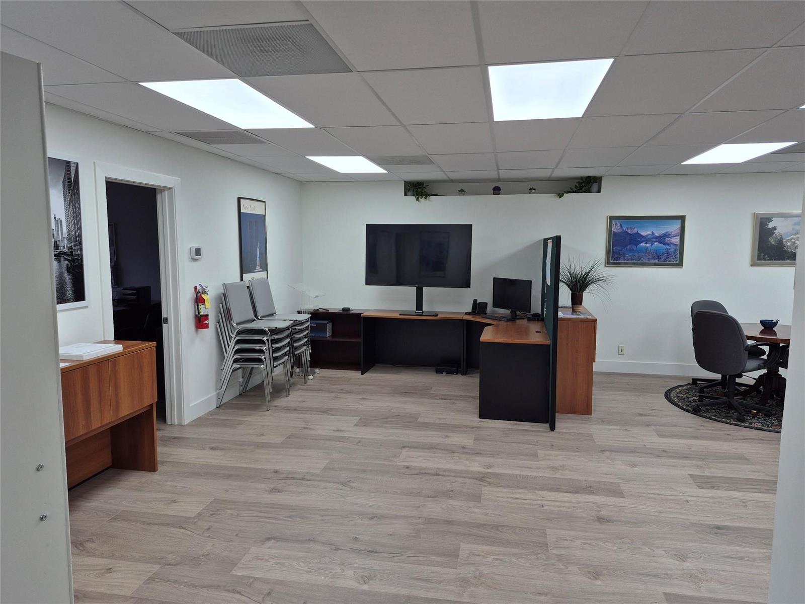 See details 205 / 0 sq. ft. $ 2025-10-24 0 Photo