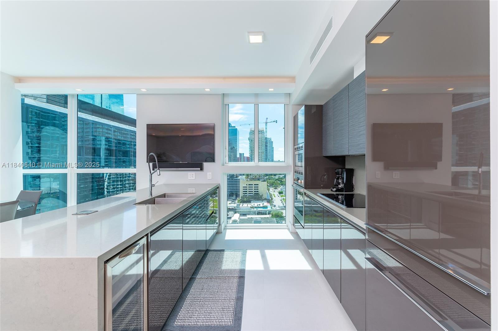 Photo of 1080 Brickell Ave  #2000, Miami, Florida, 33131 - 