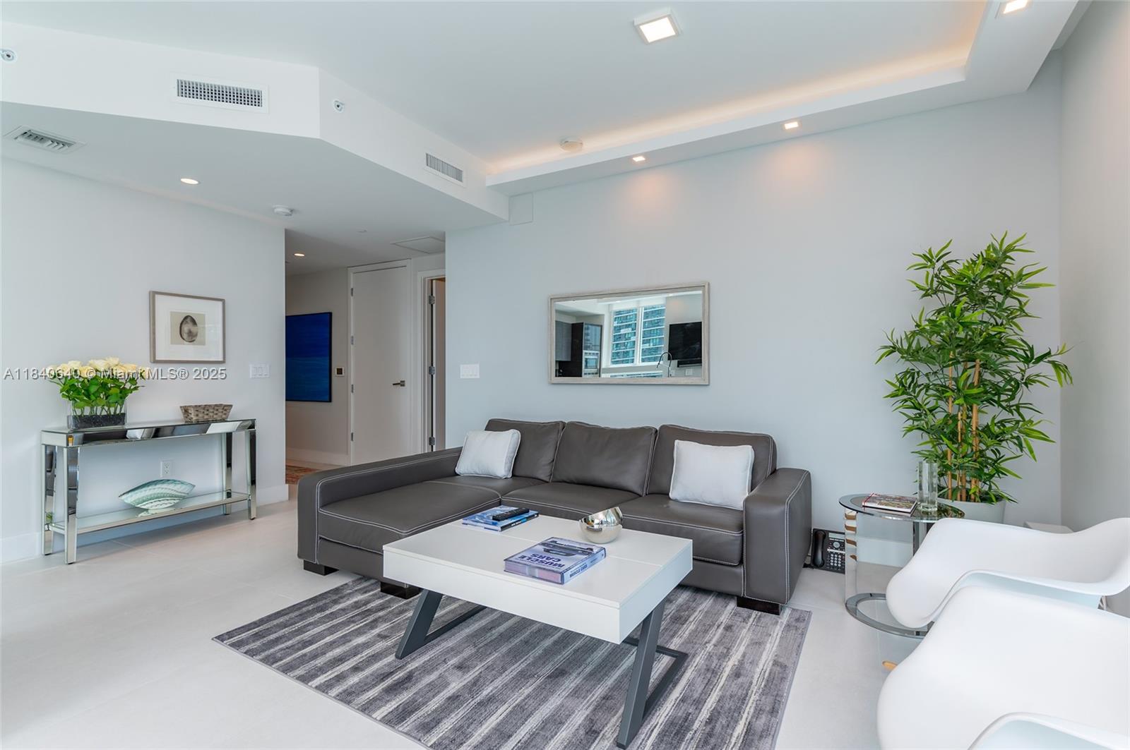 Photo of 1080 Brickell Ave #2000, Miami, Florida, 33131 -