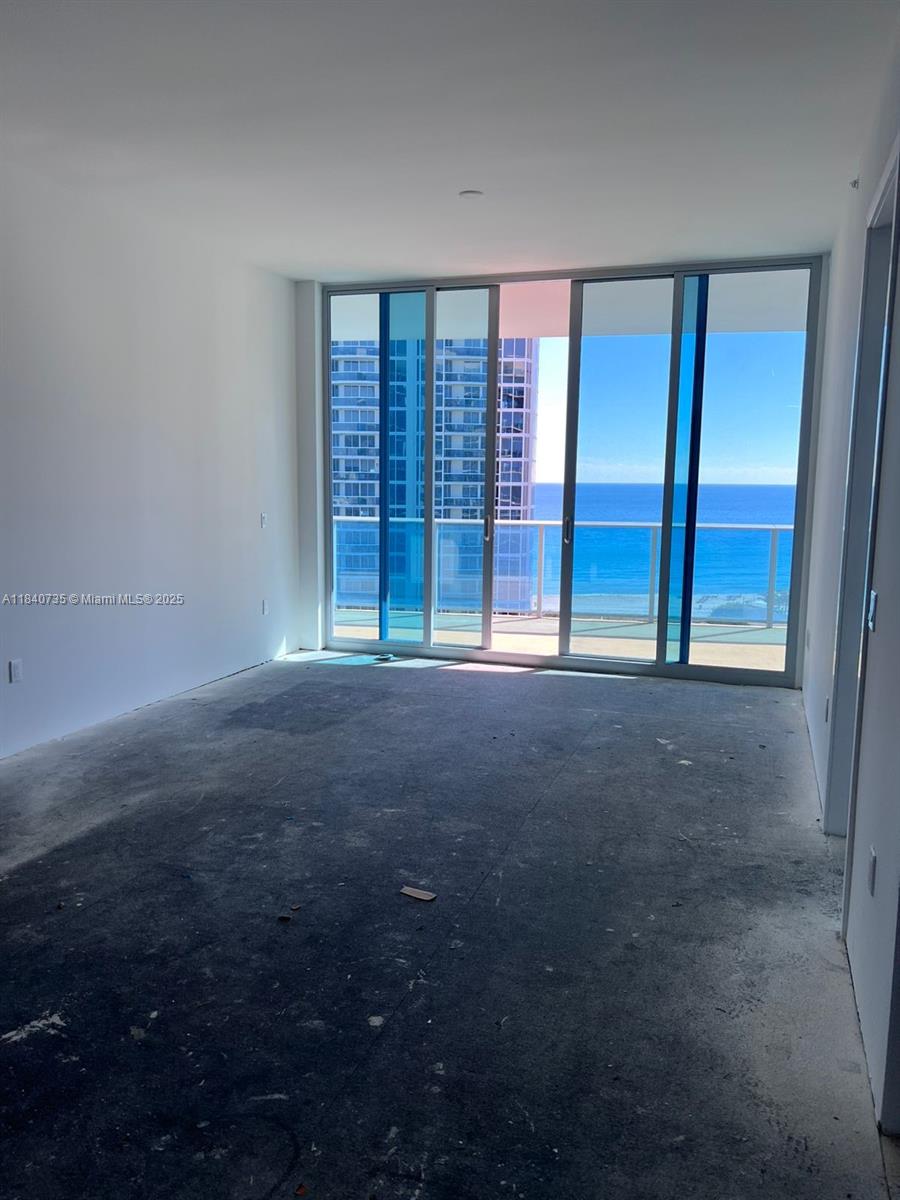 Ver detalles 1004 2 / 3 1382 sq. ft. $ 2025-07-15 0 foto