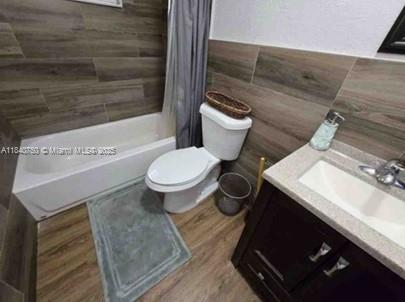 See details / 2358 sq. ft. $ 2025-07-15 0 Photo