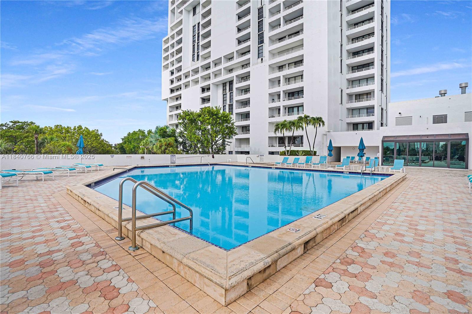 Photo of 20225 34th Ct  #819, Aventura, Florida, 33180 - 