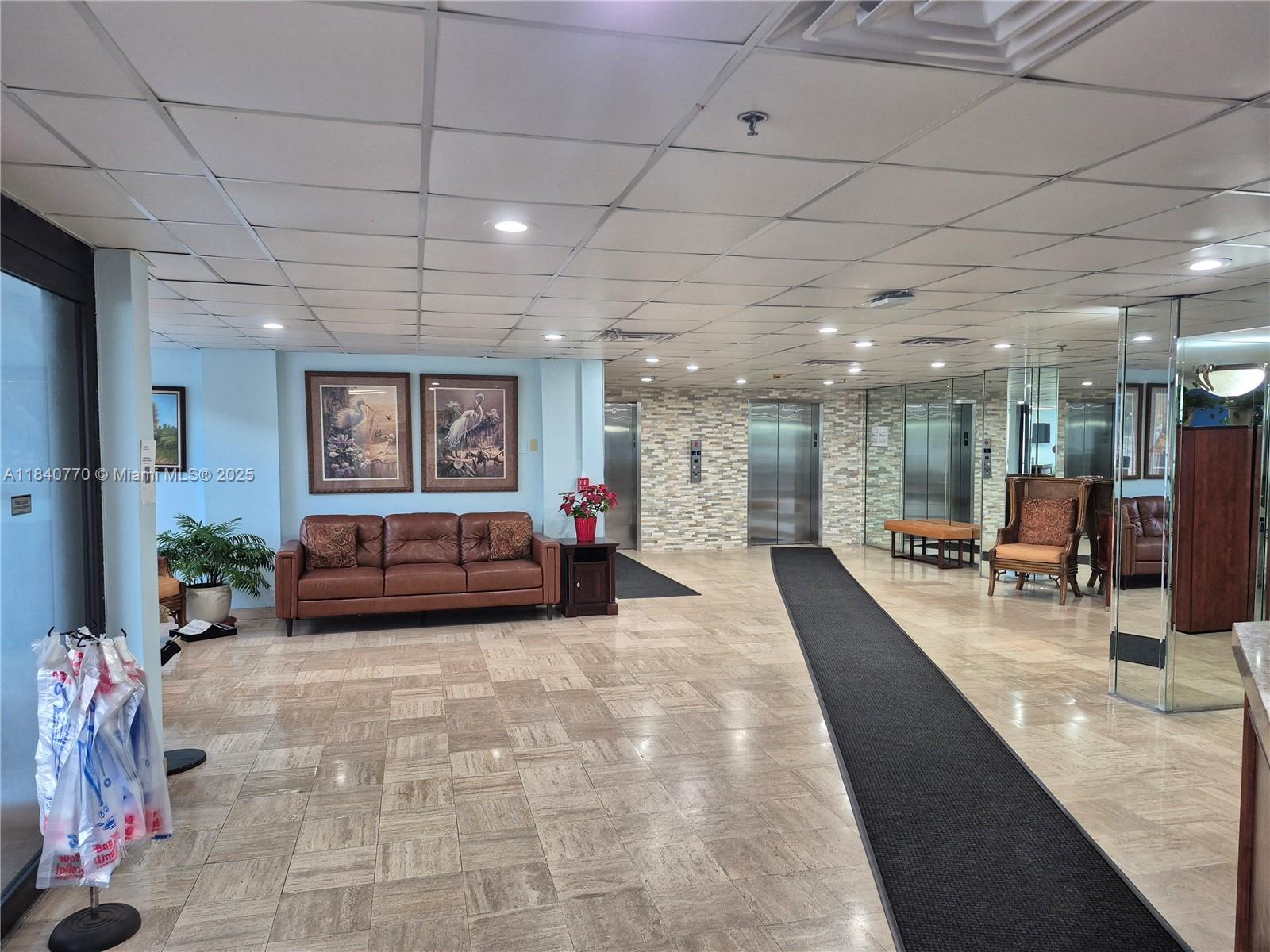 See details 705 2 / 2 1132 sq. ft. $ 2025-07-15 0 Photo