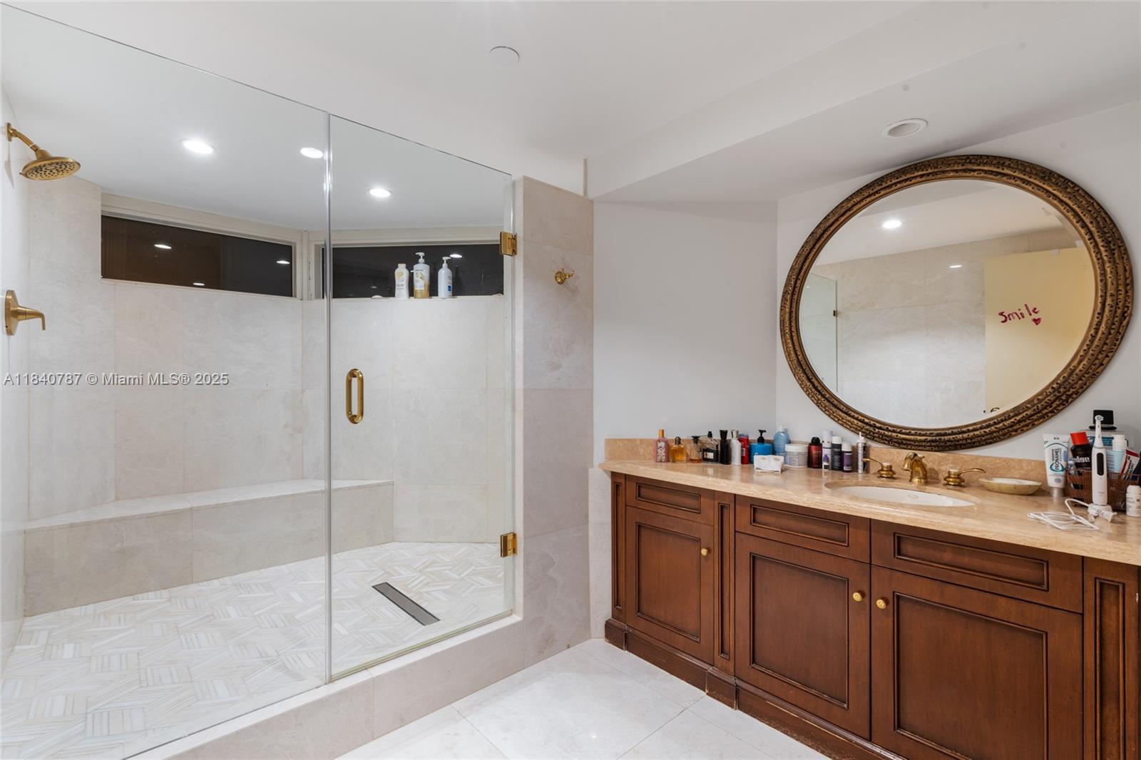 See details 2902 5 / 7 4281 sq. ft. $ 2025-07-15 0 Photo