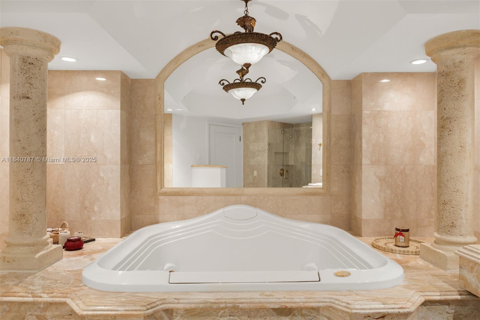 2902 5 / 7 4281 sq. ft. $ 2025-07-15 0 Photo