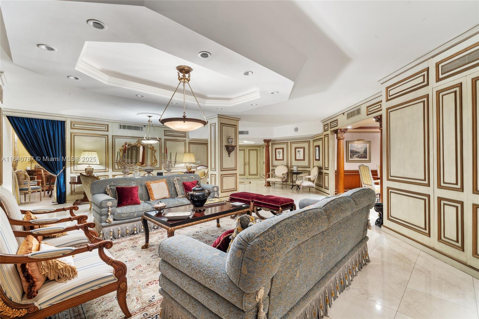 See details 2902 5 / 7 4281 sq. ft. $ 2025-07-15 0 Photo