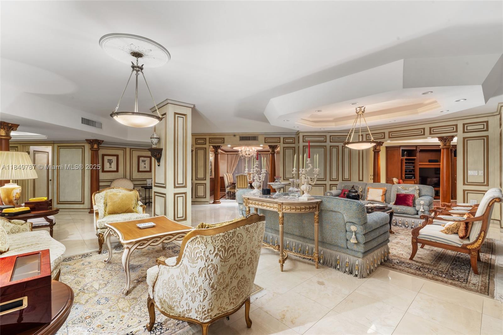 See details 2902 5 / 7 4281 sq. ft. $ 2025-07-15 0 Photo