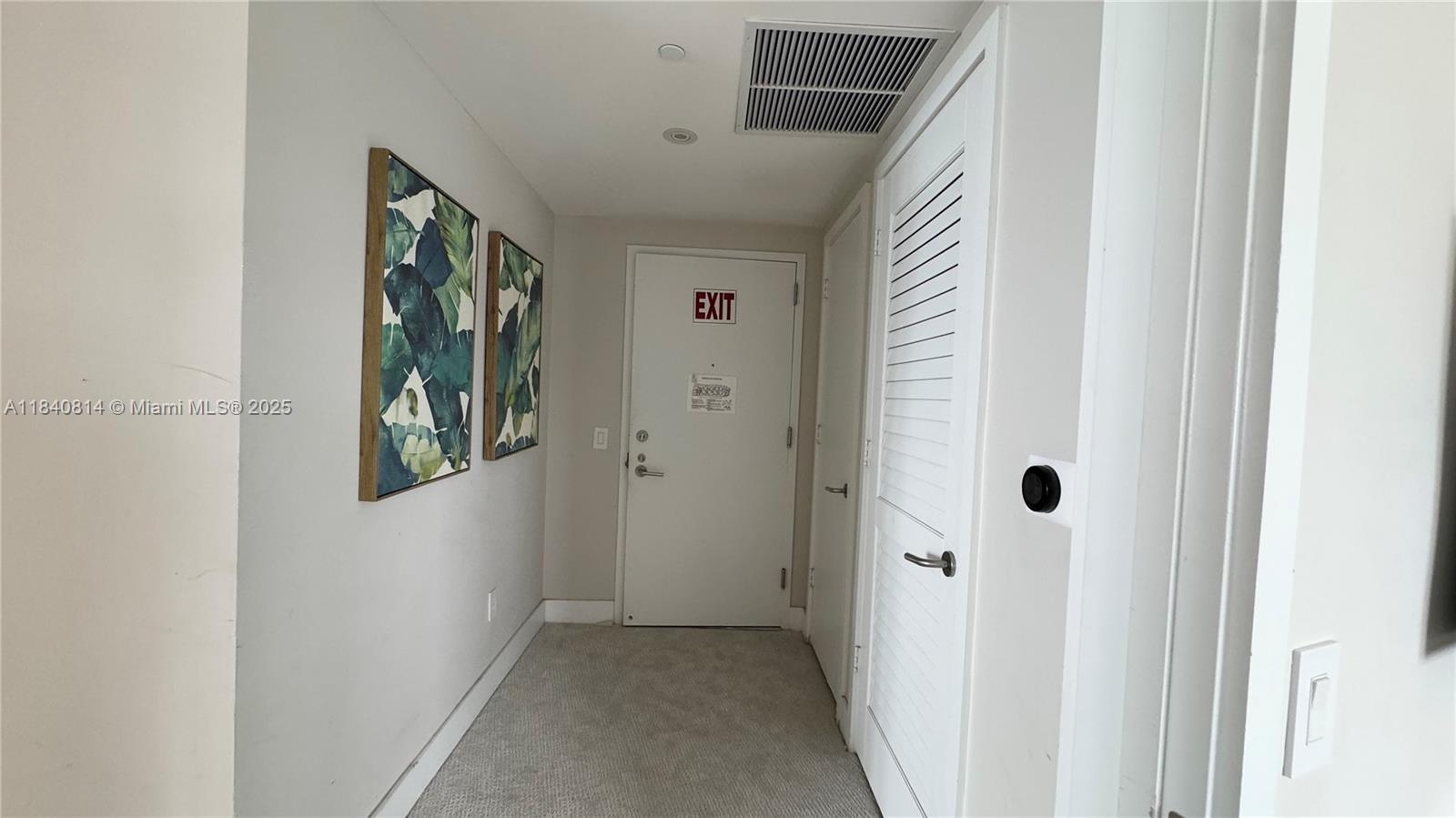 See details 2802 2 / 2 1145 sq. ft. $ 2025-07-15 0 Photo