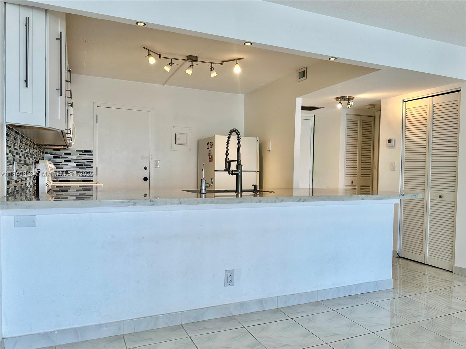 Photo of 427 Golden Isles Dr  #14F, Hallandale Beach, Florida, 33009 - 