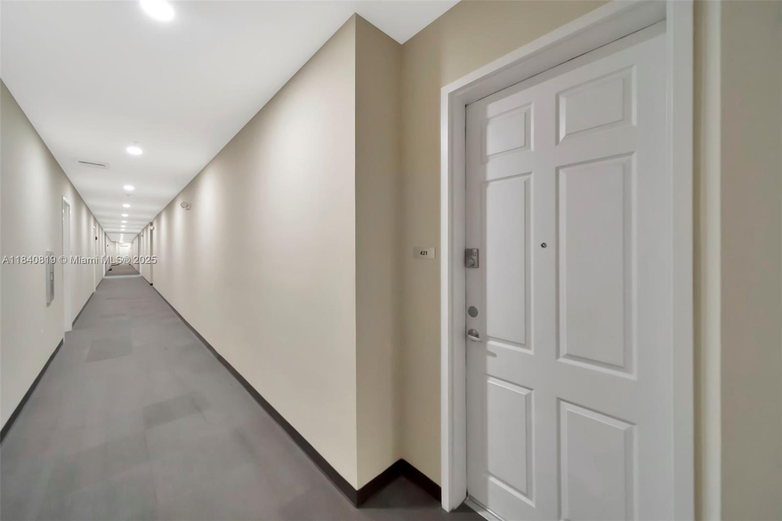 Photo of 2100 Van Buren St  #421, Hollywood, Florida, 33020 - 