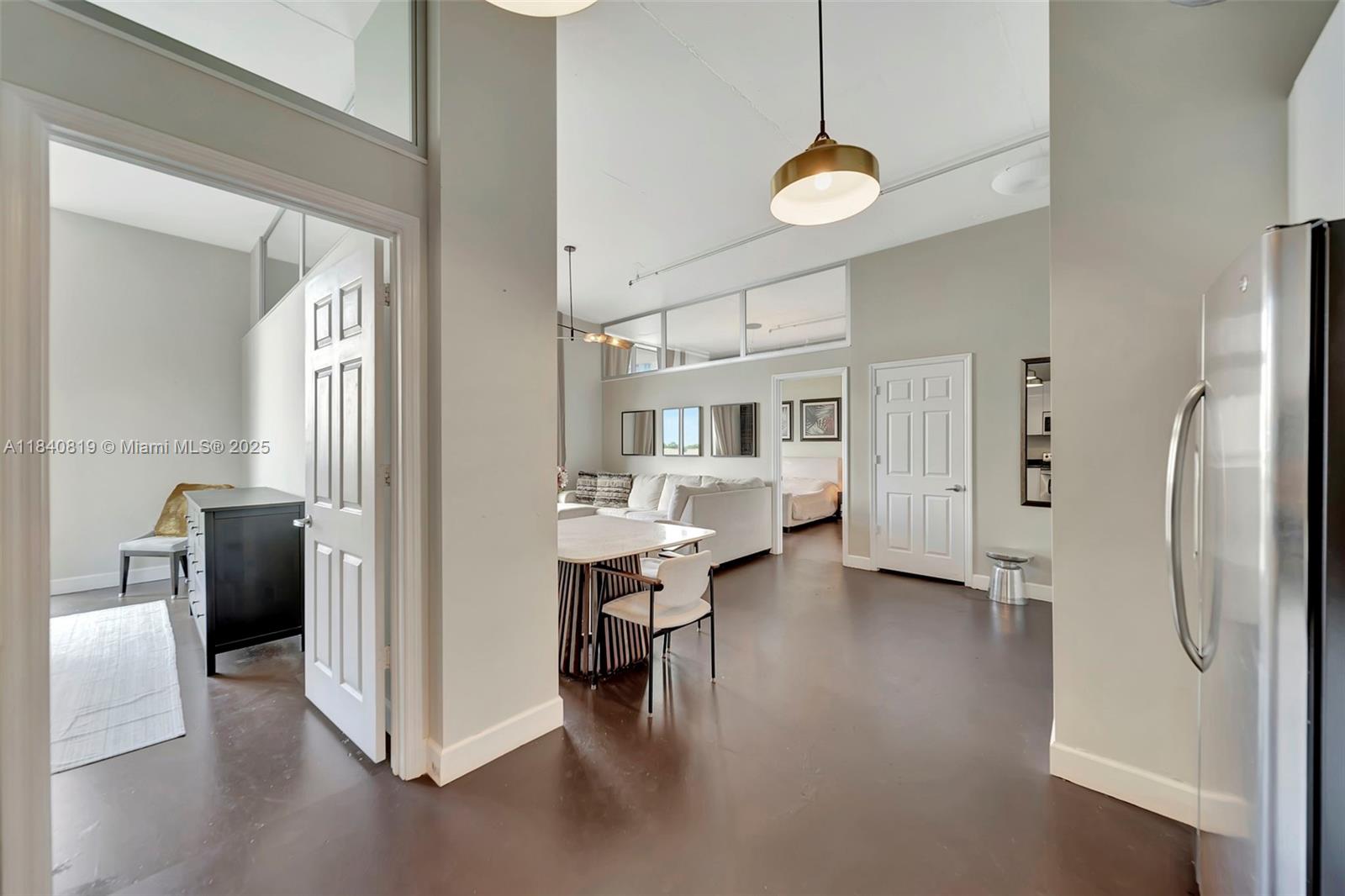 Photo of 2100 Van Buren St  #421, Hollywood, Florida, 33020 - 
