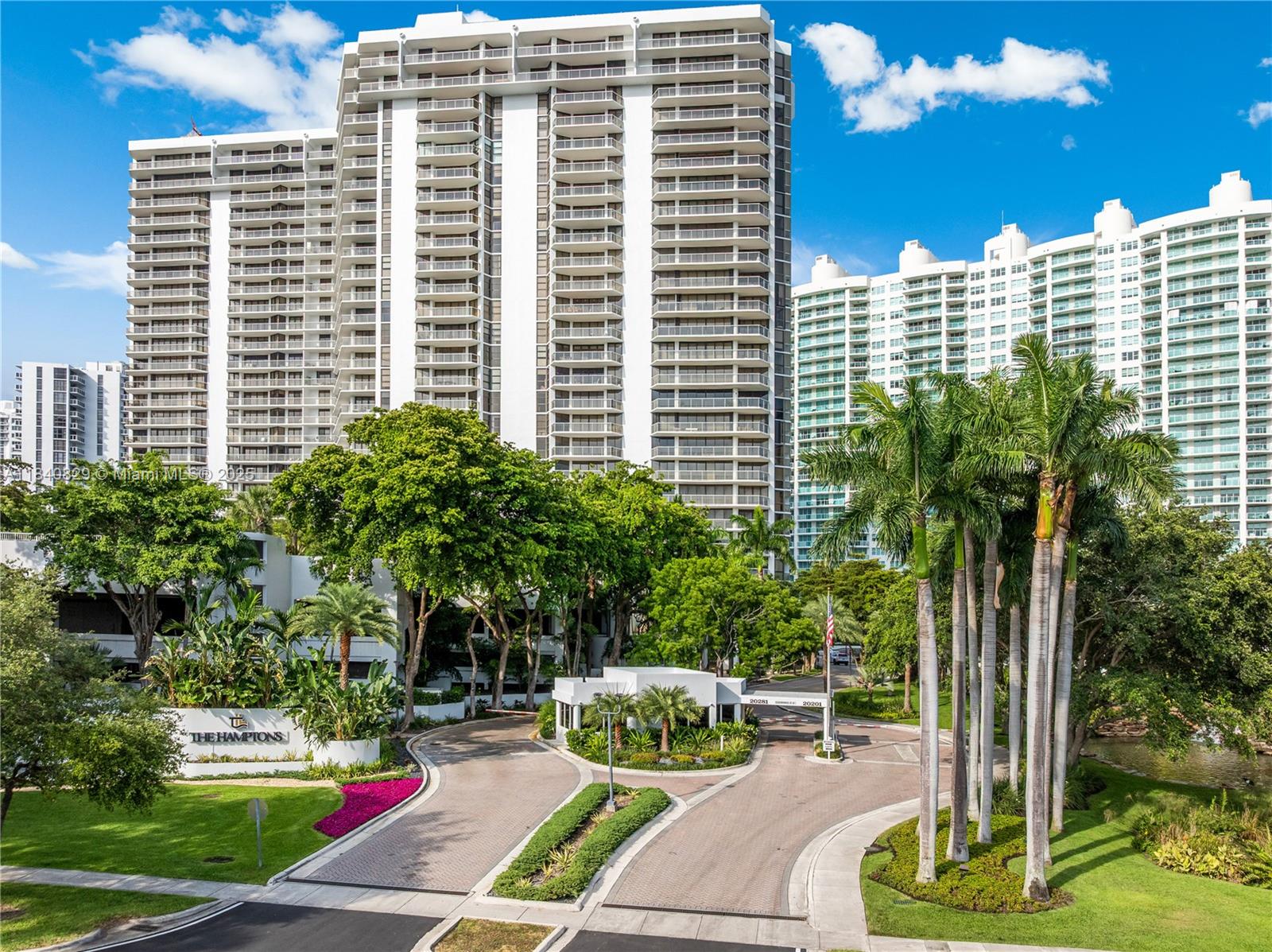 Photo of 20281 Country Club Dr #405, Aventura, Florida, 33180 -