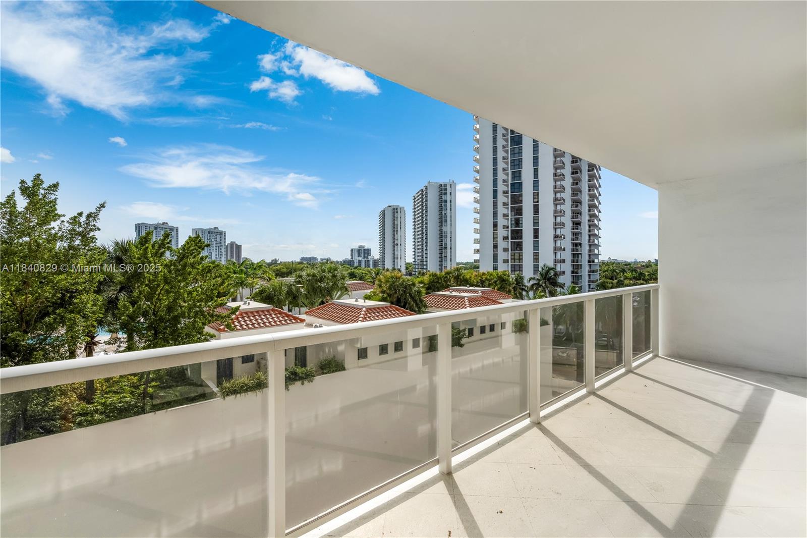Photo of 20281 Country Club Dr  #405, Aventura, Florida, 33180 - 