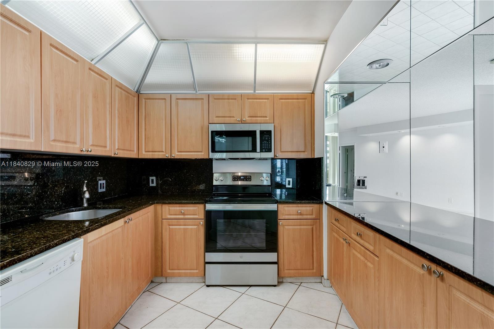 Photo of 20281 Country Club Dr  #405, Aventura, Florida, 33180 - 