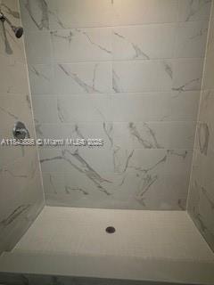 Ver detalles 18933 3 / 3 0 sq. ft. $ 2025-07-15 0 foto