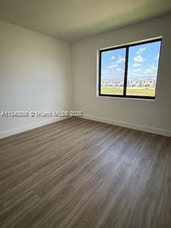 Ver detalles 18933 3 / 3 0 sq. ft. $ 2025-07-15 0 foto