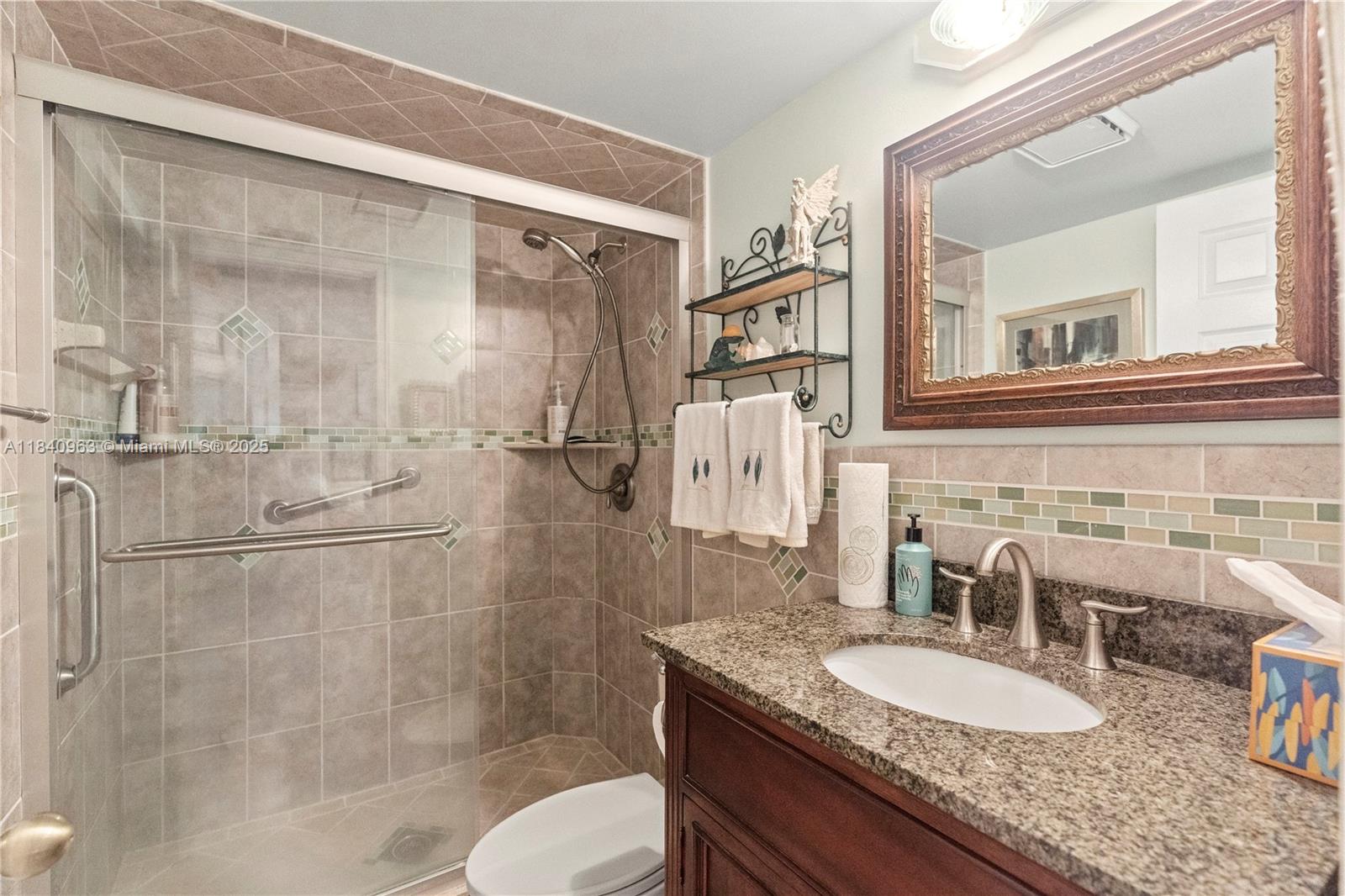 Ver detalles 1 / sq. ft. $ 2025-07-15 0 foto