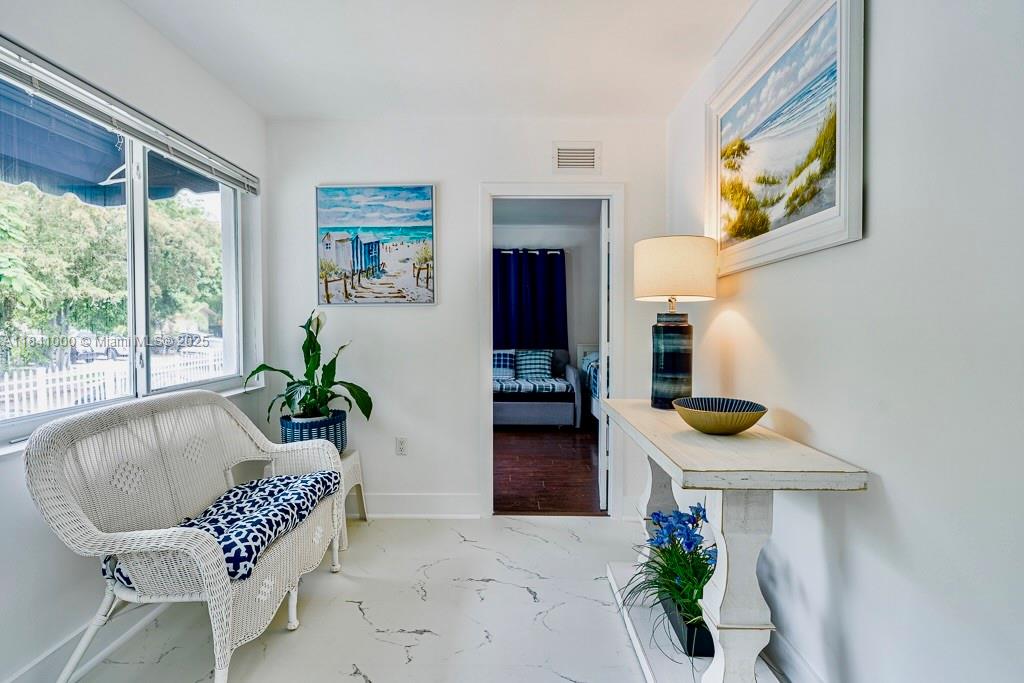 See details / sq. ft. $ 2025-07-15 0 Photo