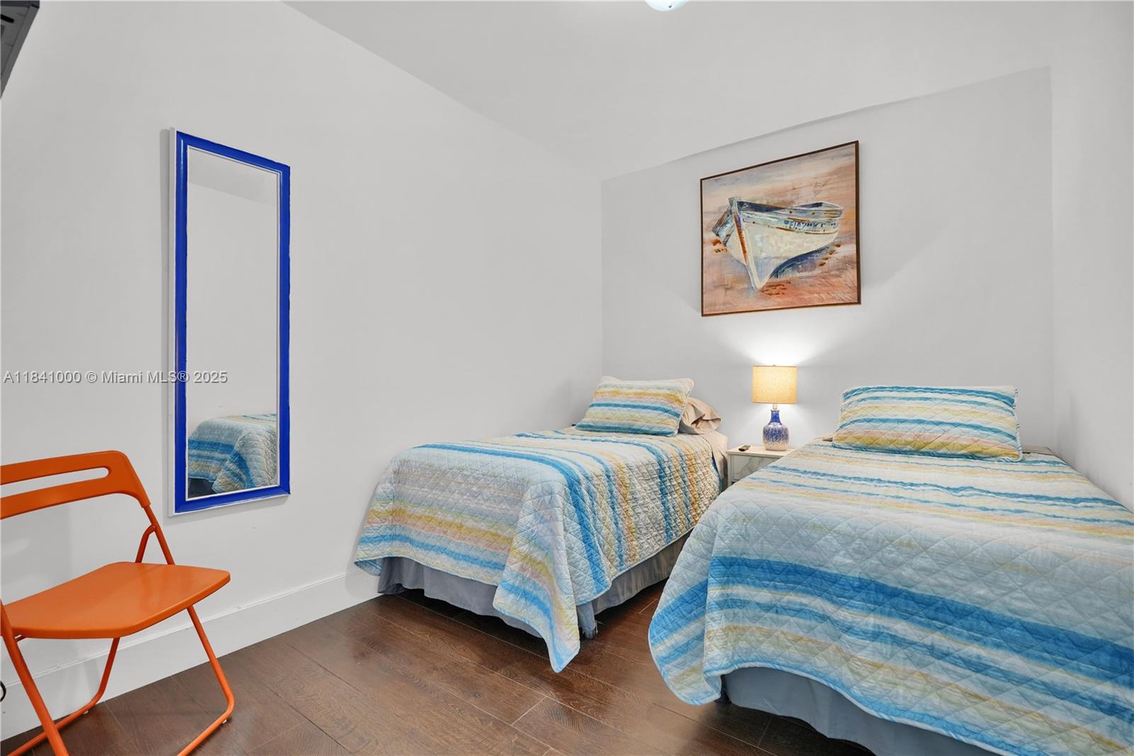 See details / sq. ft. $ 2025-07-15 0 Photo