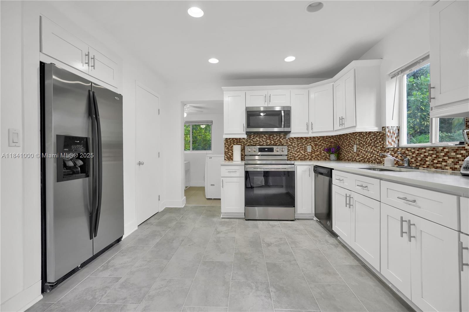 See details / sq. ft. $ 2025-07-15 0 Photo