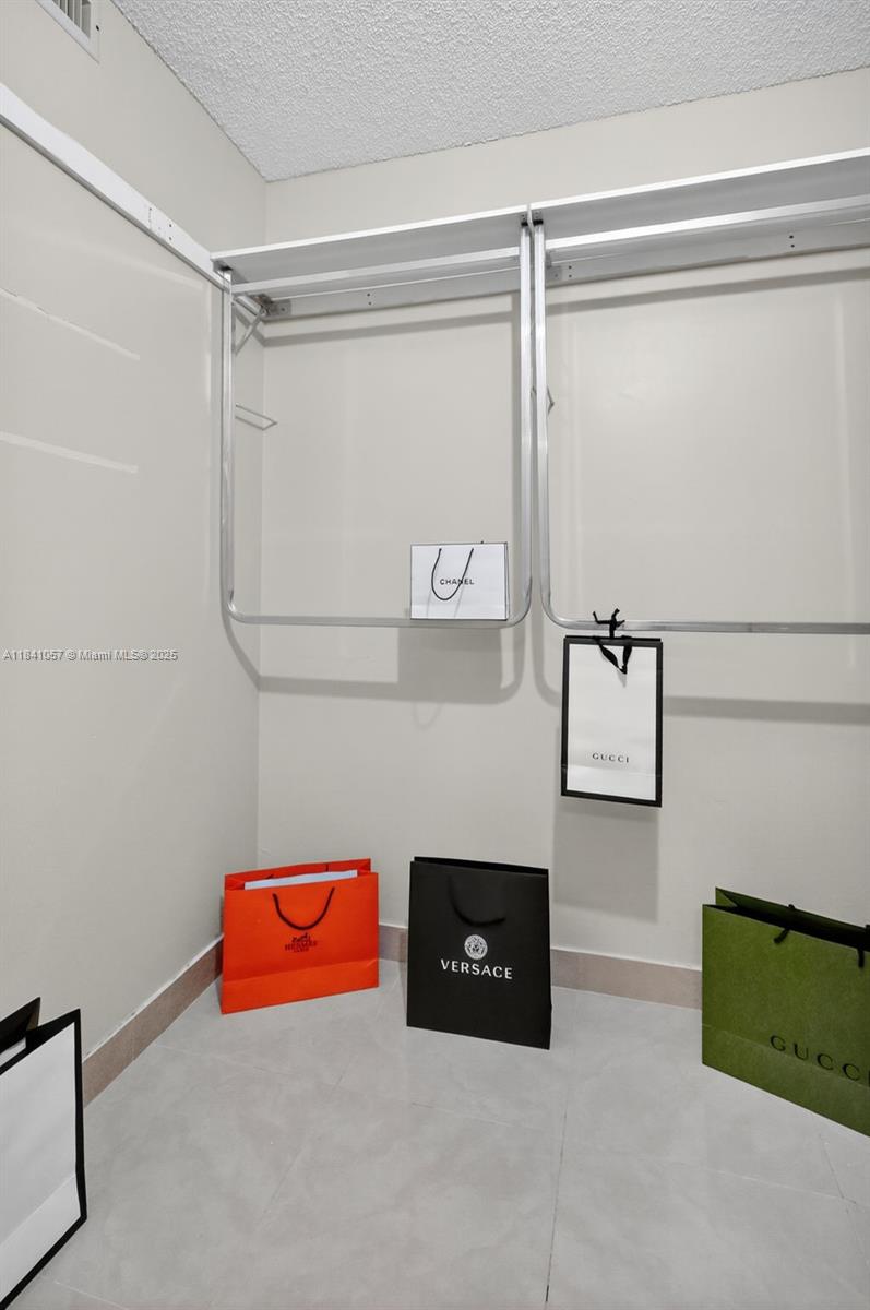 Photo of 20185 Country Club Dr  #1406/1405, Aventura, Florida, 33180 - 