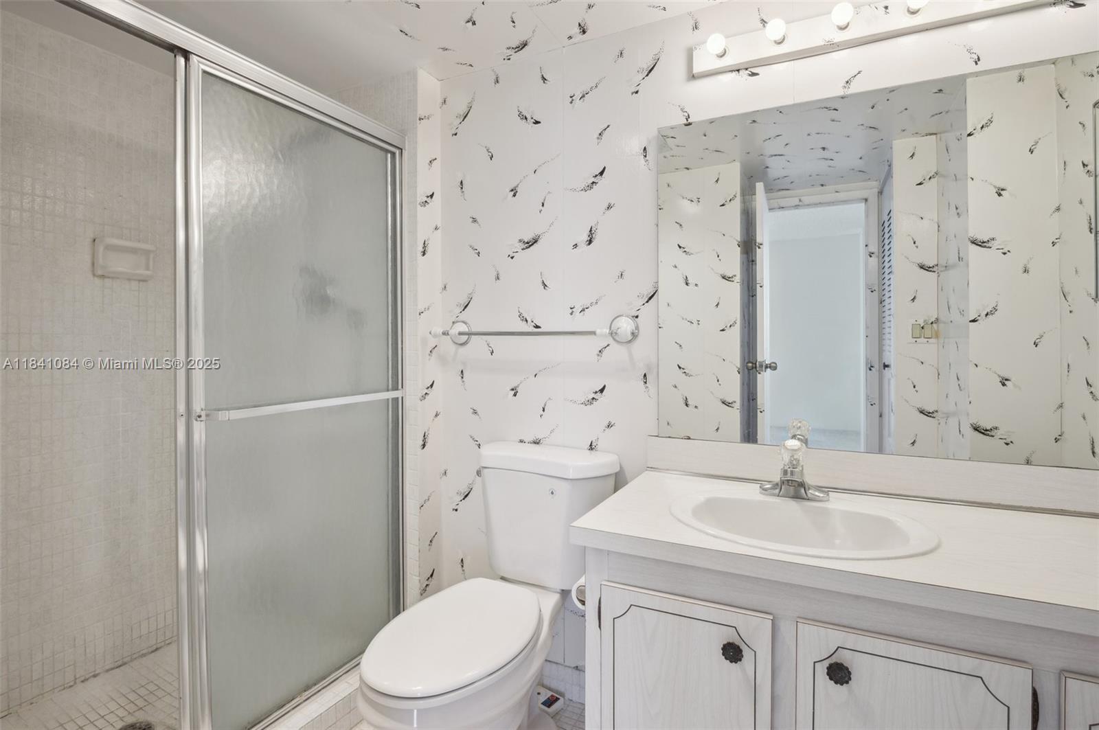 Photo of 3675 Country Club Dr  #2502, Aventura, Florida, 33180 - Guest Bathroom