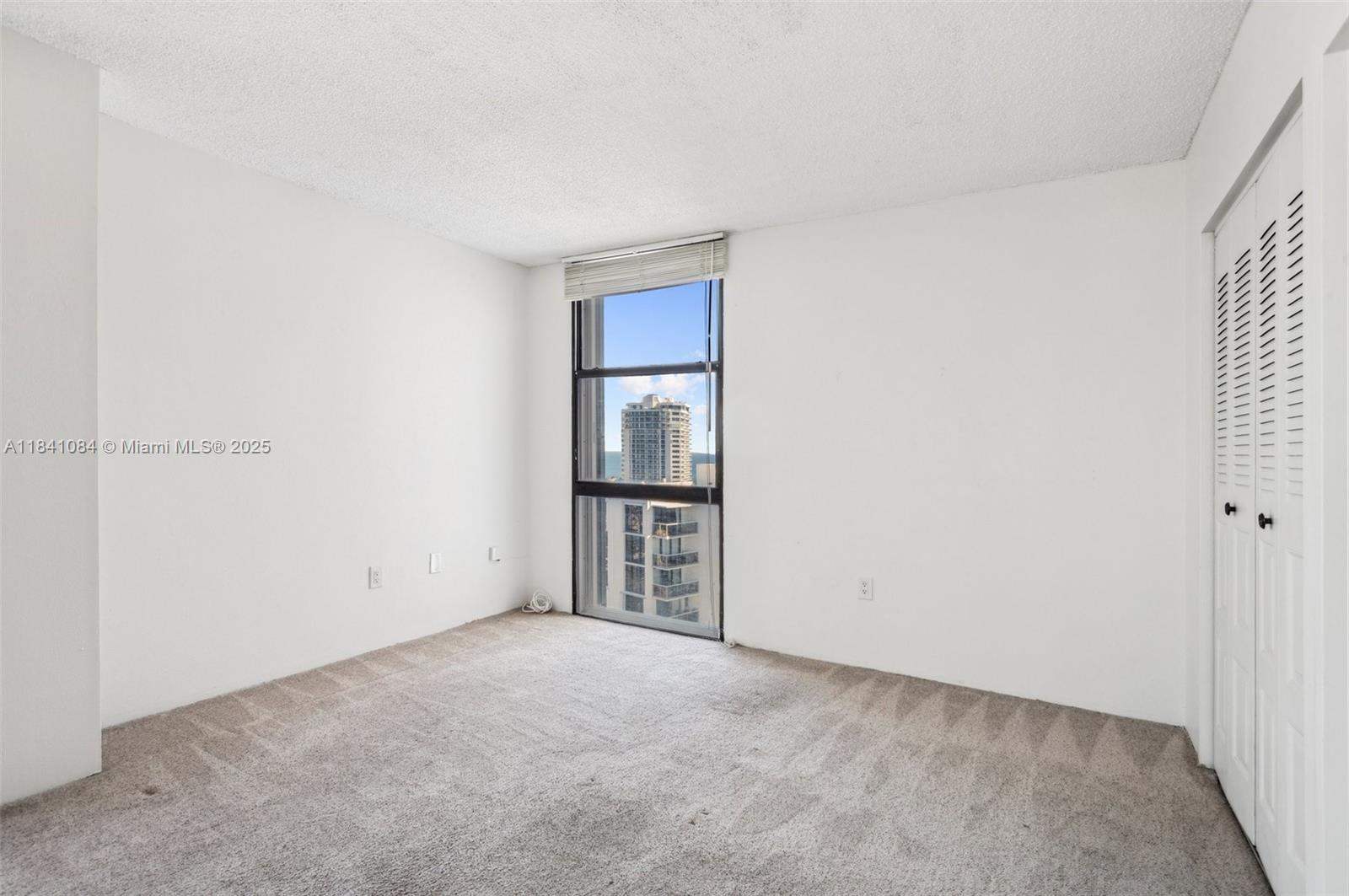 Photo of 3675 Country Club Dr #2502, Aventura, Florida, 33180 -
