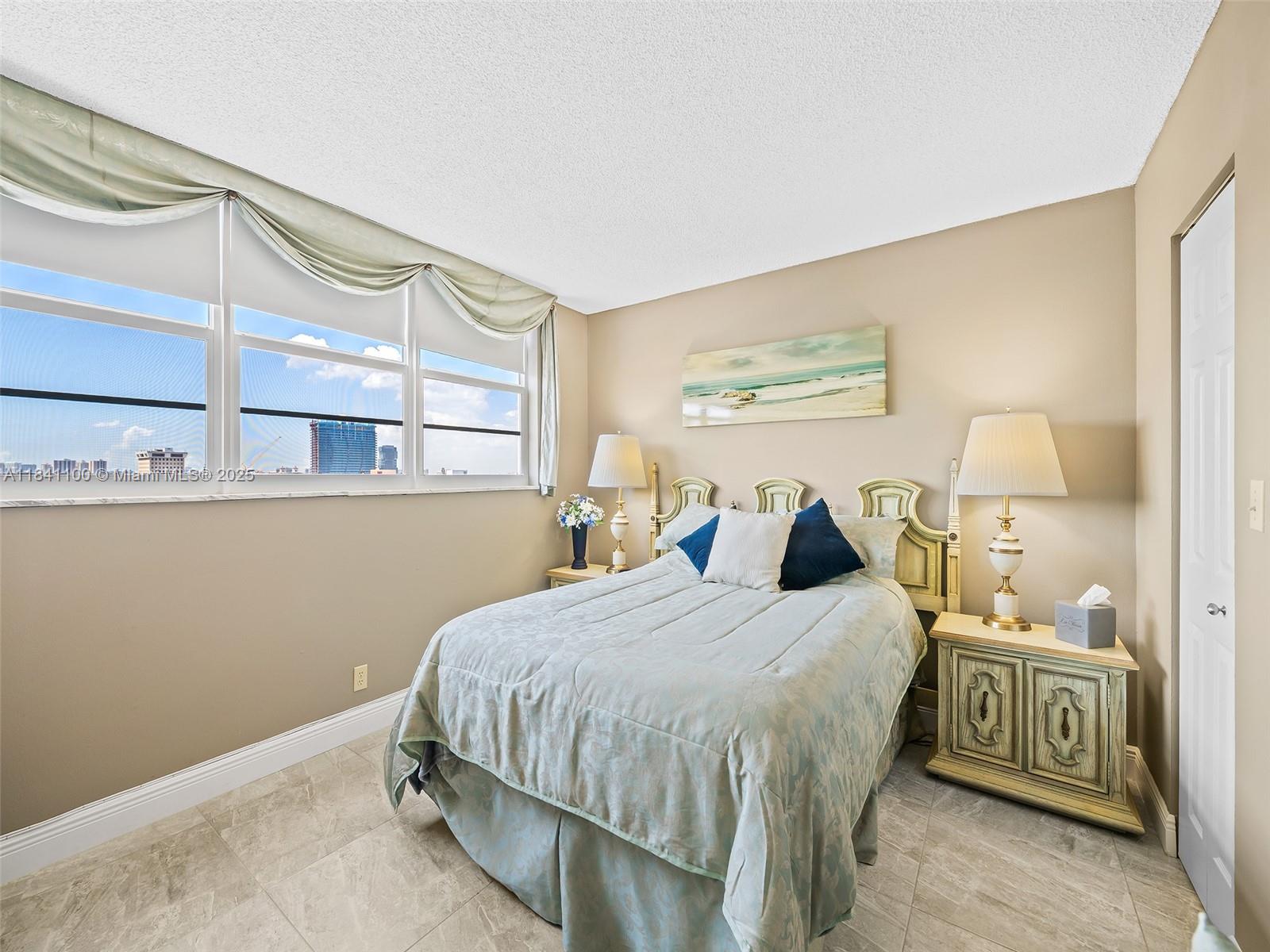 Photo of 401 14th Ave  #808, Hallandale Beach, Florida, 33009 - 