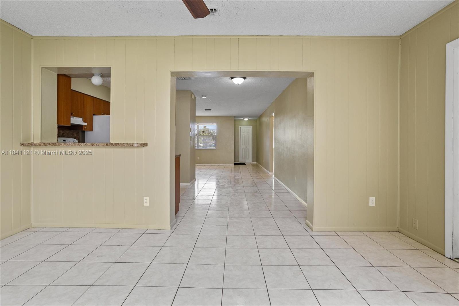   /  2265 sq. ft. $ 2025-07-15 0 Photo