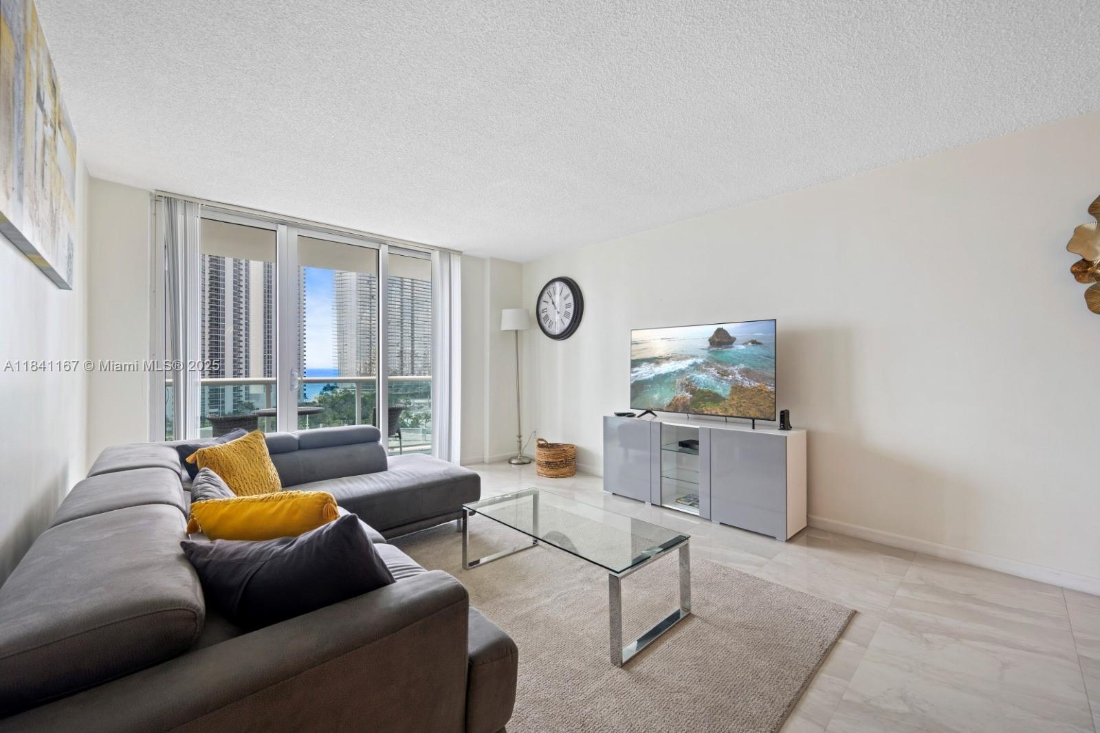 Photo of 19370 Collins Ave #1425, Sunny Isles Beach, Florida, 33160 -