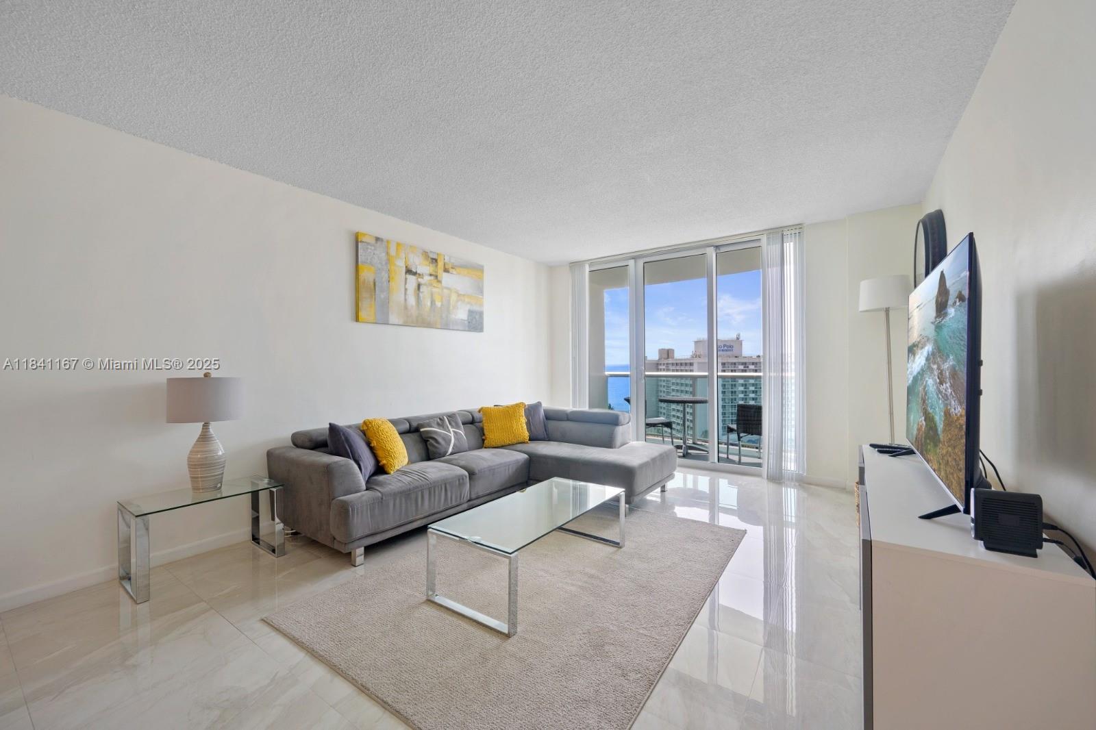 Photo of 19370 Collins Ave #1425, Sunny Isles Beach, Florida, 33160 -