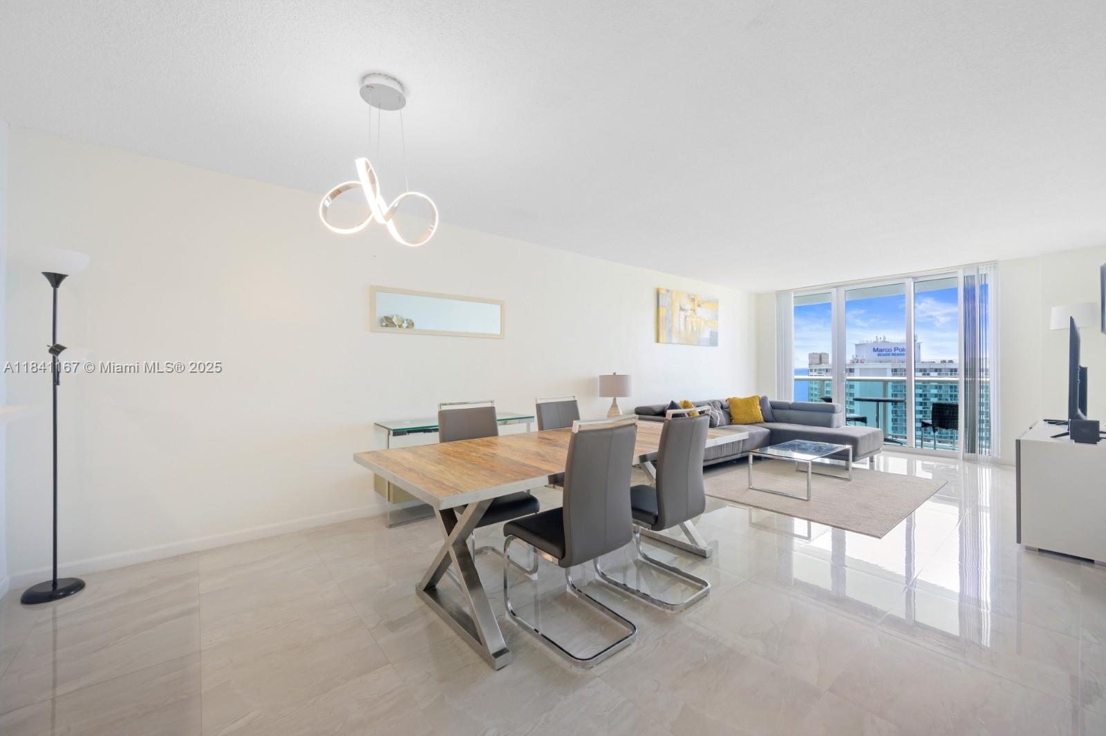 Photo of 19370 Collins Ave #1425, Sunny Isles Beach, Florida, 33160 -