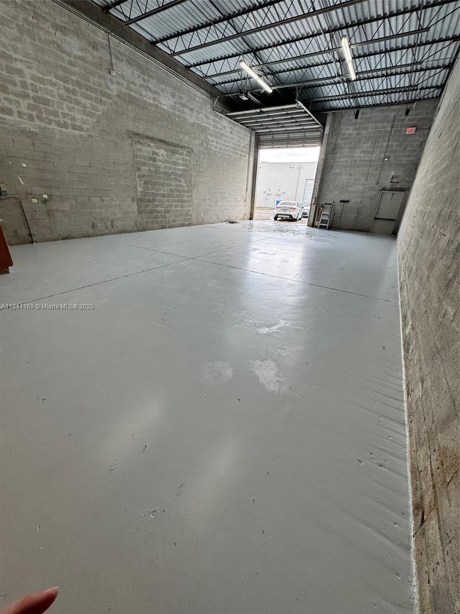 See details 13 / sq. ft. $ 2025-07-15 0 Photo