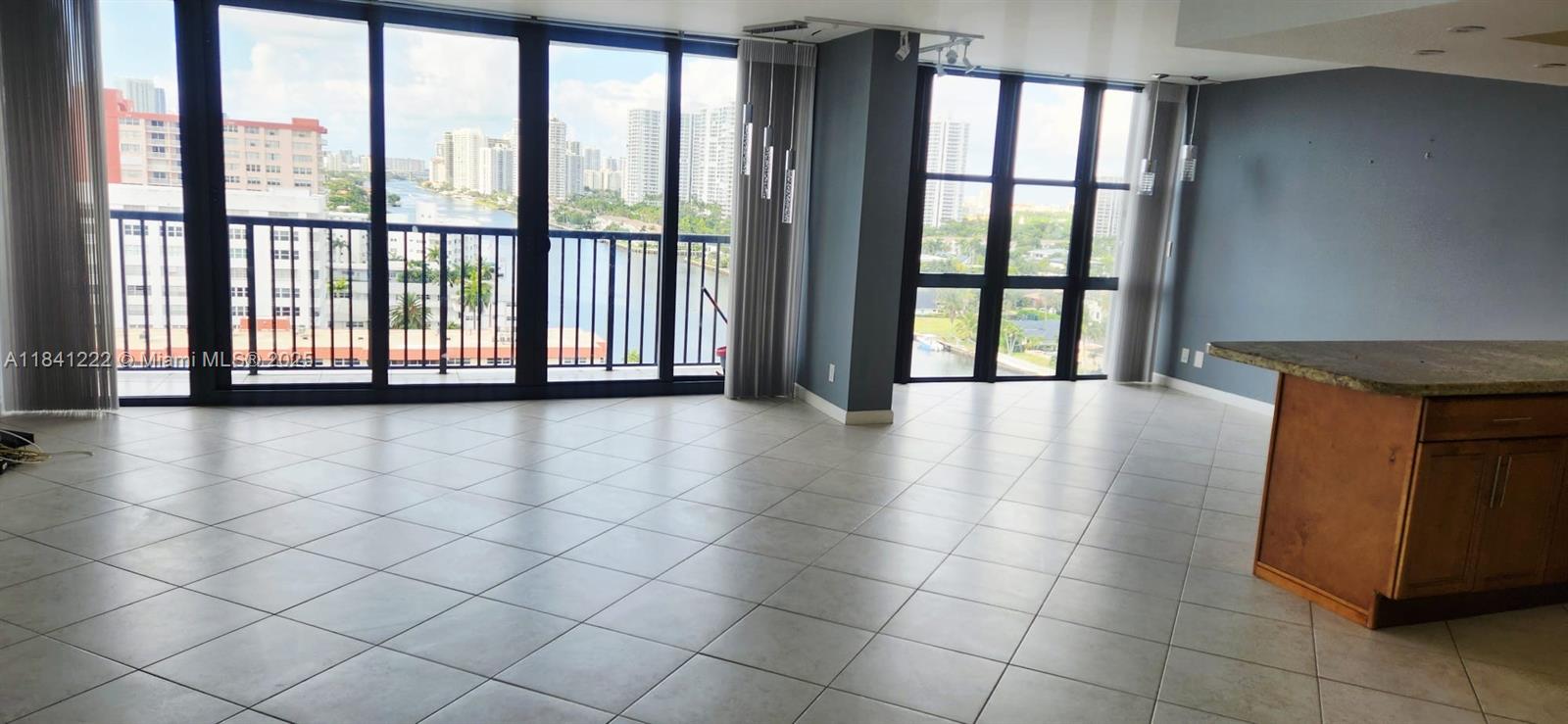 Photo of 2017 Ocean Dr #1408, Hallandale Beach, Florida, 33009 -
