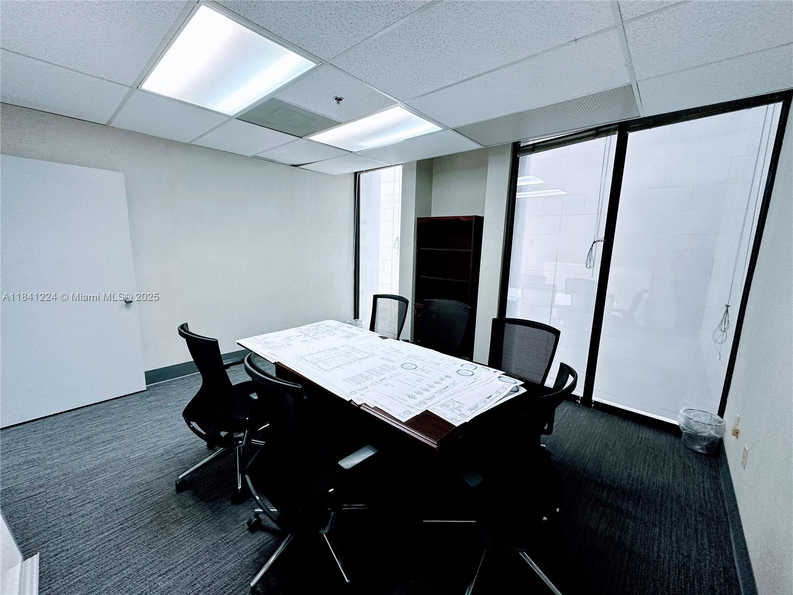 609A & 609B  /   sq. ft. $ 2025-07-15 0 Photo