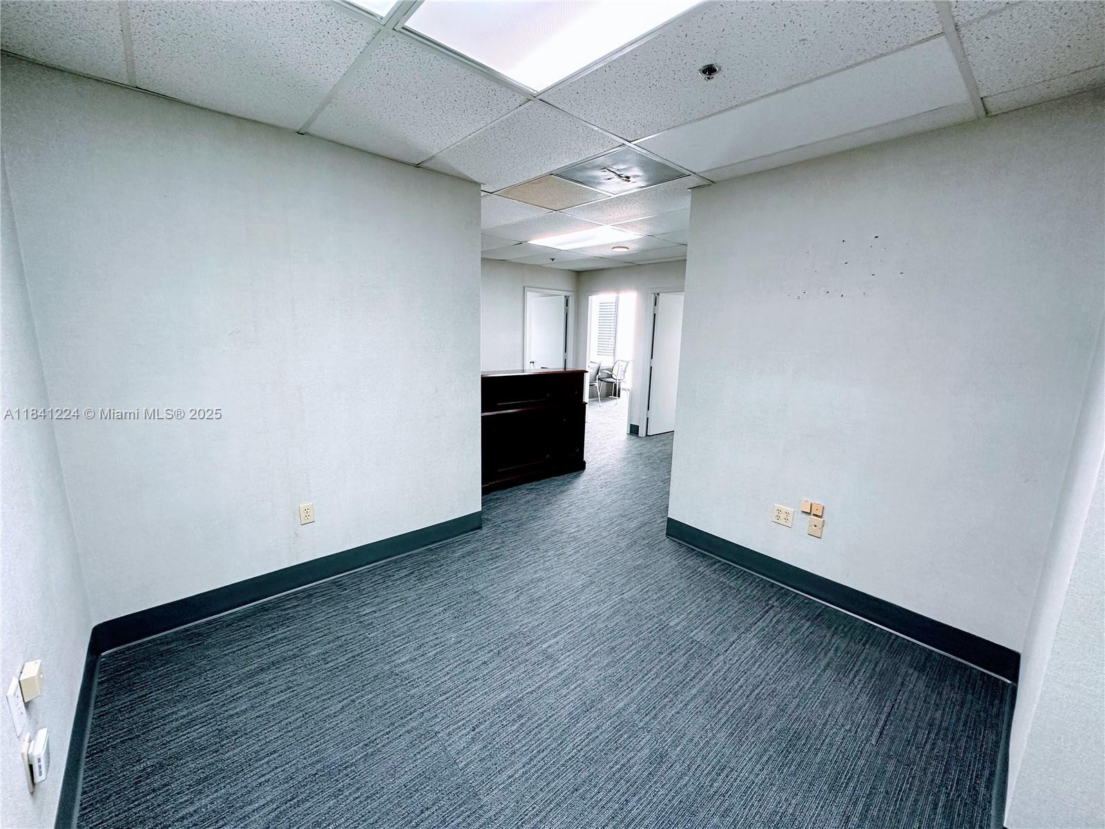 609A & 609B  /   sq. ft. $ 2025-07-15 0 Photo