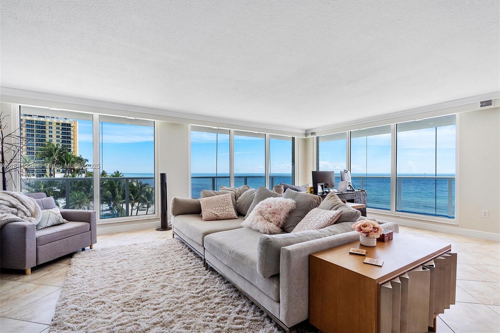 Photo of 2751 Ocean Dr  #504S, Hollywood, Florida, 33019 - Living Room