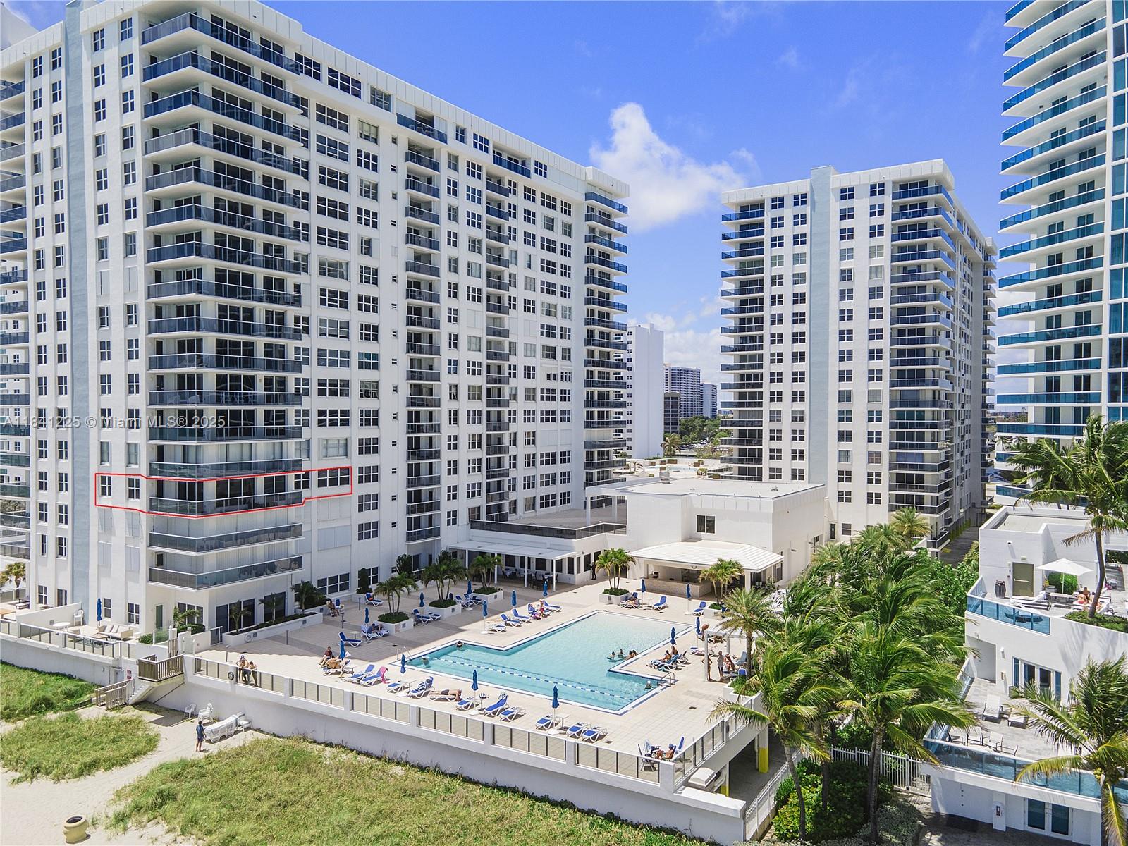 Photo of 2751 Ocean Dr  #504S, Hollywood, Florida, 33019 - 