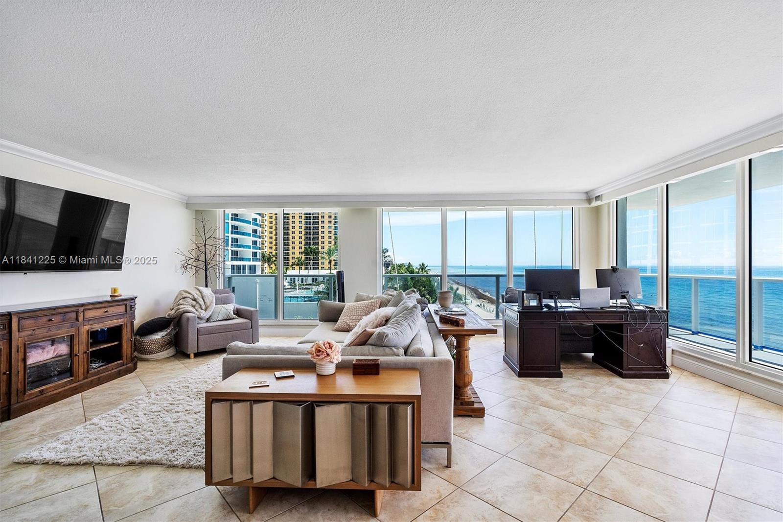 Photo of 2751 Ocean Dr  #504S, Hollywood, Florida, 33019 - Living Room