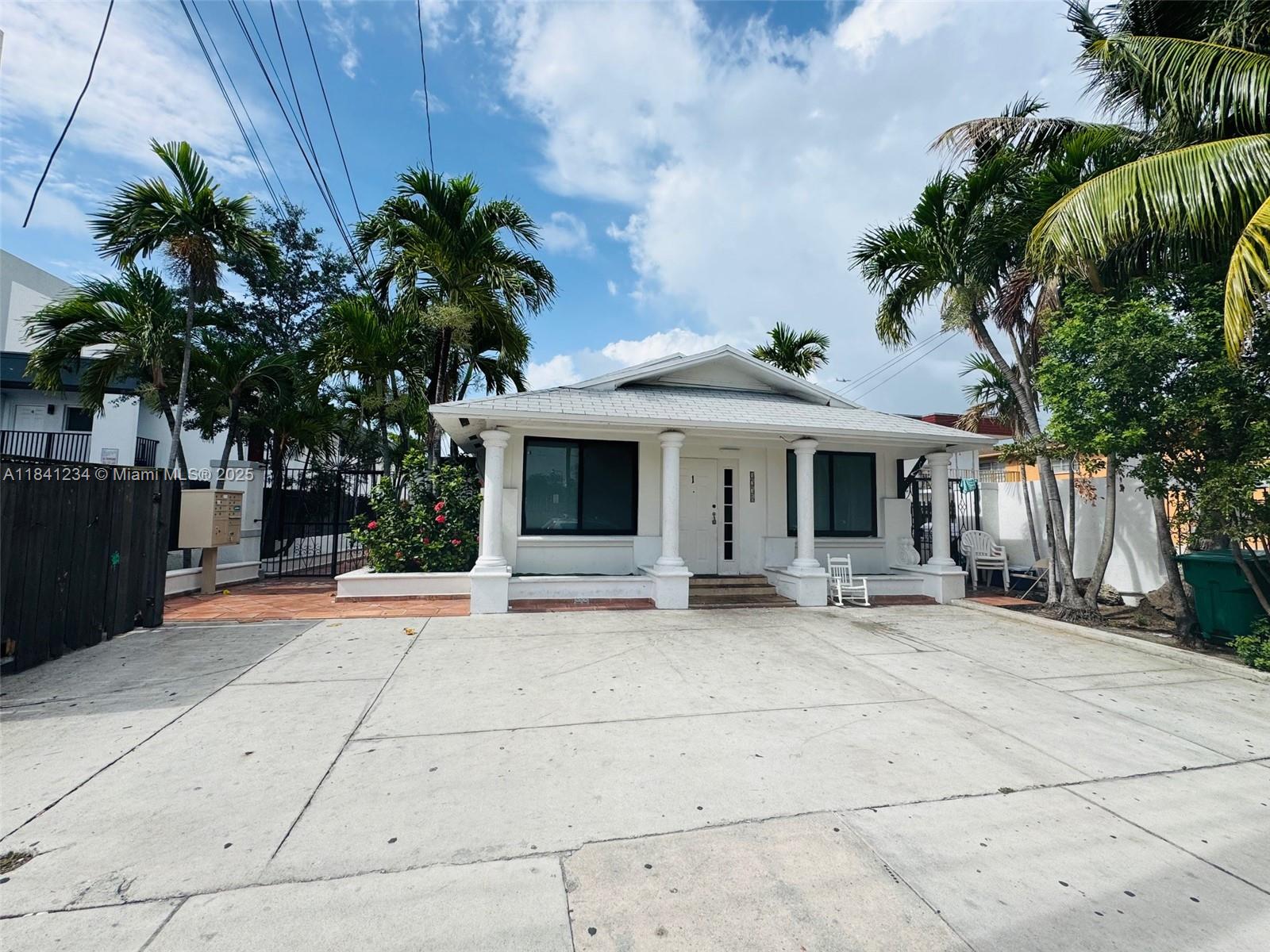   /   sq. ft. $ 2025-08-27 0 Photo