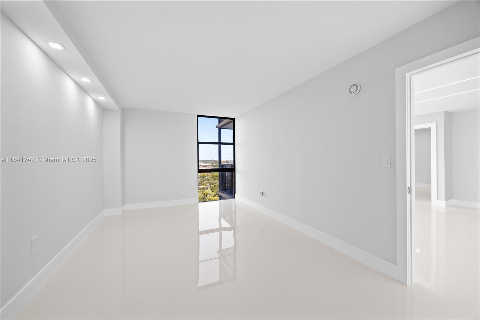 Photo of 20379 Country Club Drive #1631, Aventura, Florida, 33180 -