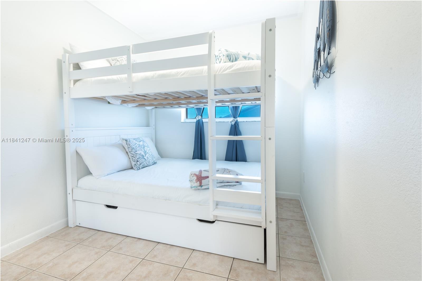 See details / 2244 sq. ft. $ 2025-07-16 0 Photo