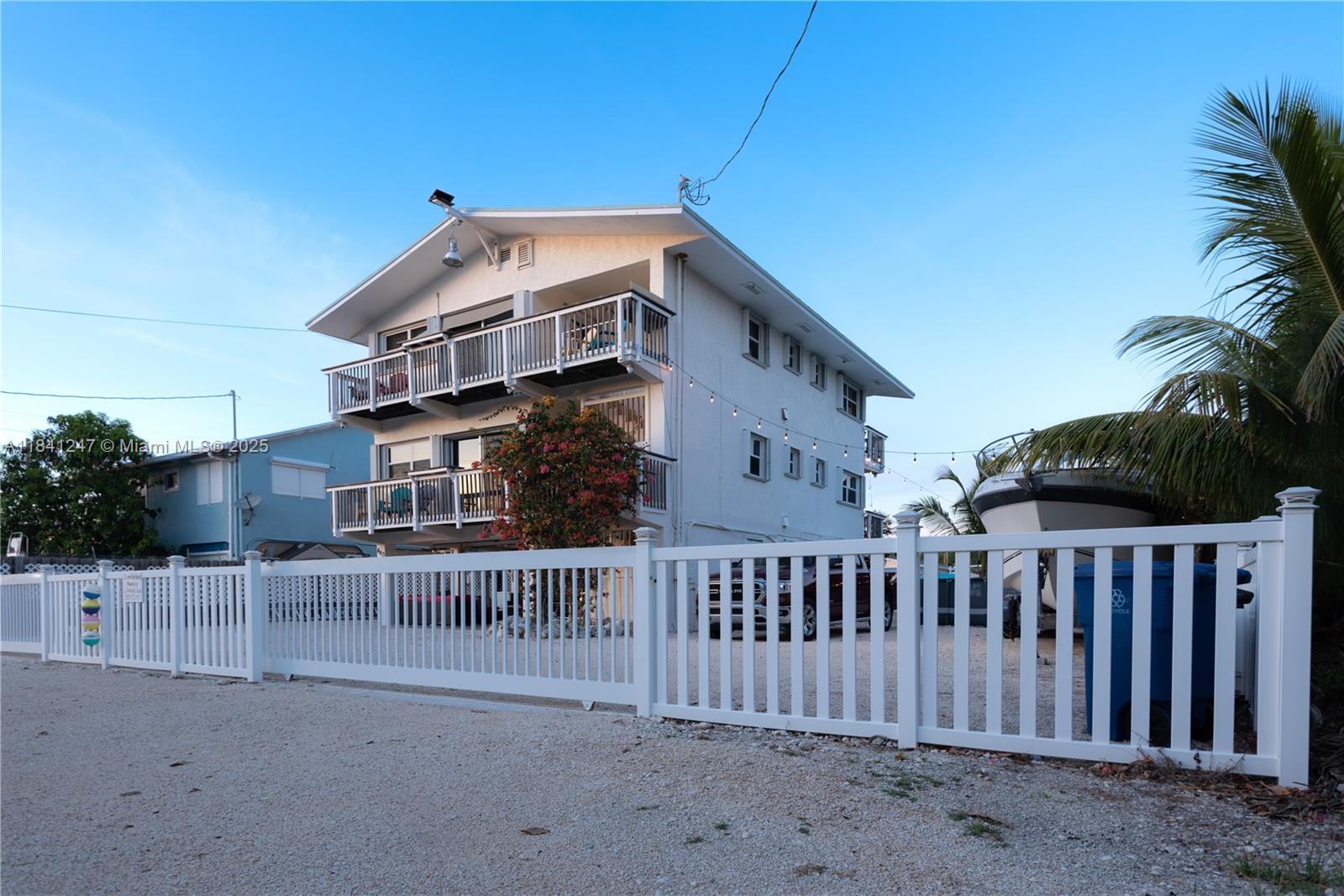 See details / 2244 sq. ft. $ 2025-07-16 0 Photo