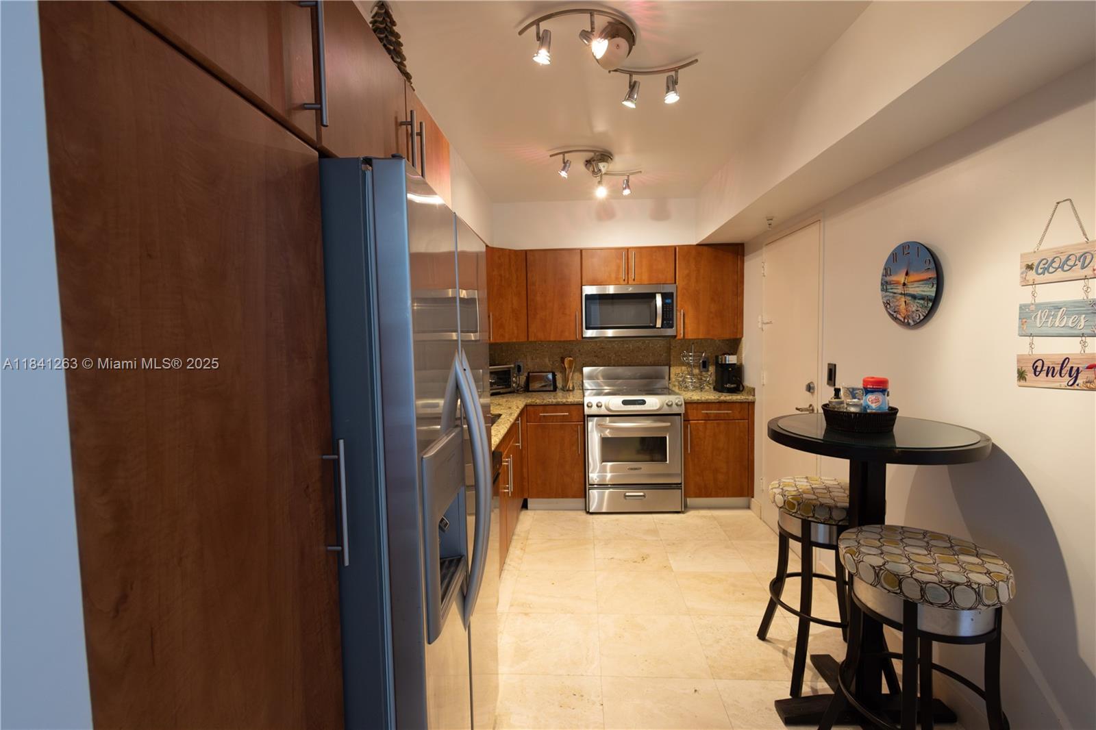Photo of 3901 Ocean Dr  #11P, Hollywood, Florida, 33019 - 