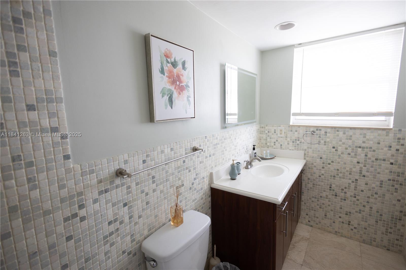 Photo of 3901 Ocean Dr  #11P, Hollywood, Florida, 33019 - 