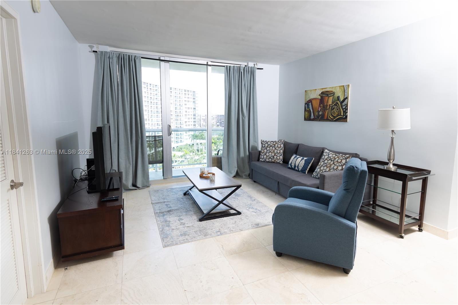 Photo of 3901 Ocean Dr #11P, Hollywood, Florida, 33019 -