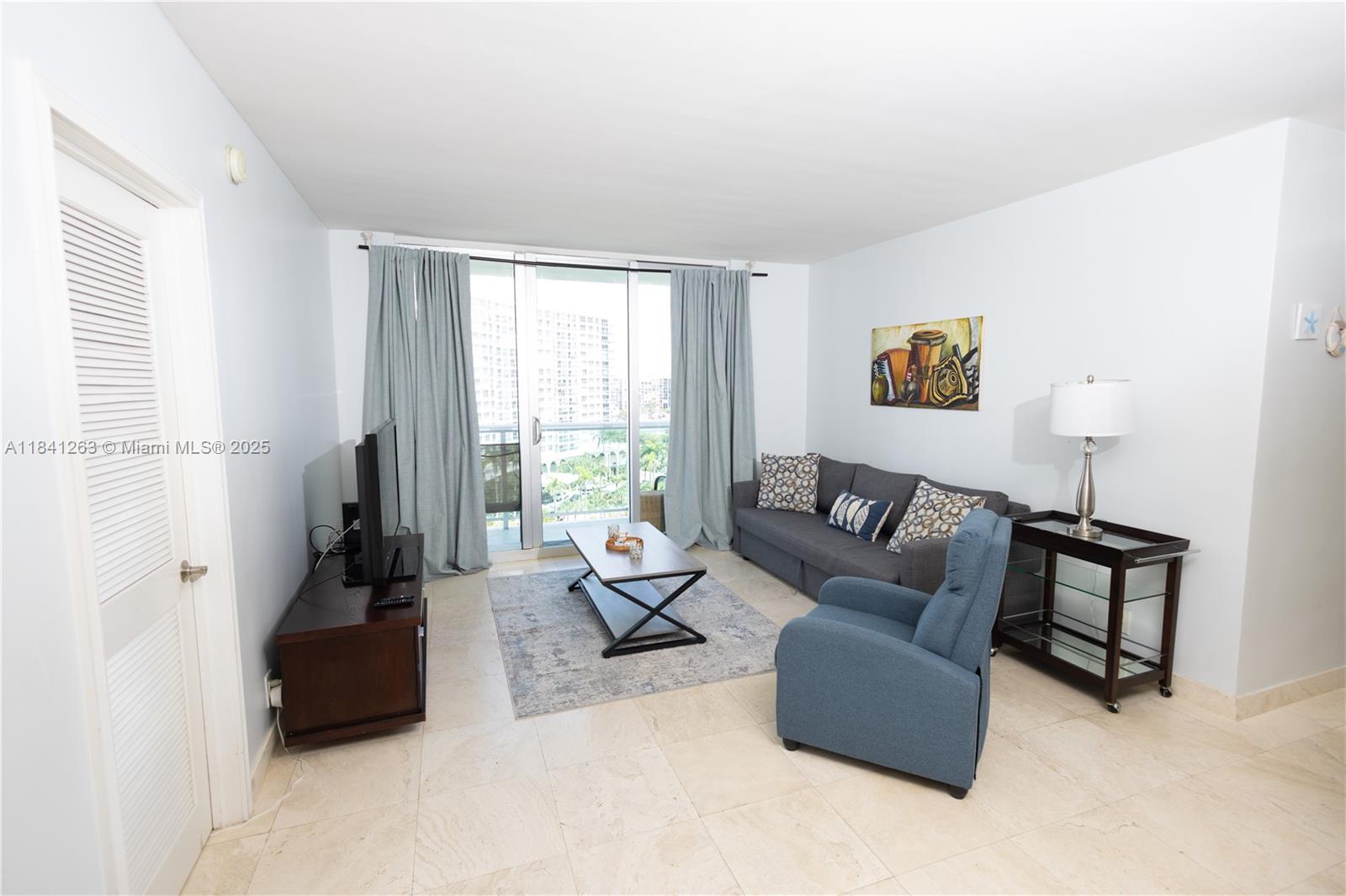 Photo of 3901 Ocean Dr #11P, Hollywood, Florida, 33019 -